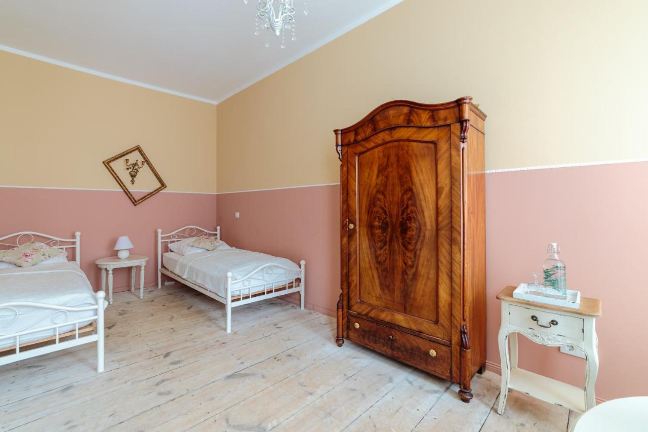 Alte Lebkuchenfabrik Bed & Breakfast Kremmen Room photo